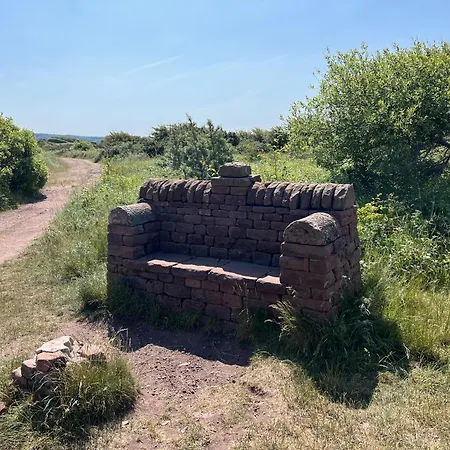 View 92 Holiday home *